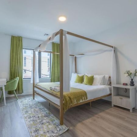 2 Bedroom 2 Bath Suite, Near American Dream And The Airport, Free Parking, King Bed And 2 Queen Beds, Washer And Dryer Orange المظهر الخارجي الصورة